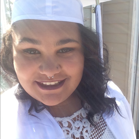 Profile Picture of Sasha Goode (@sashargoode) on Poshmark