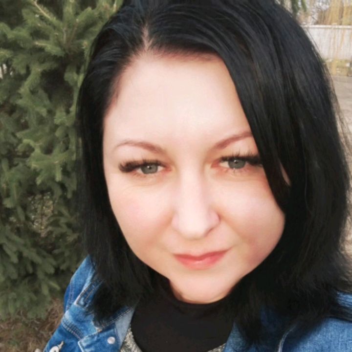 Profile Picture of ♥️♥️cornelia♥️♥️ (@corneliarobertv) on Tiktok