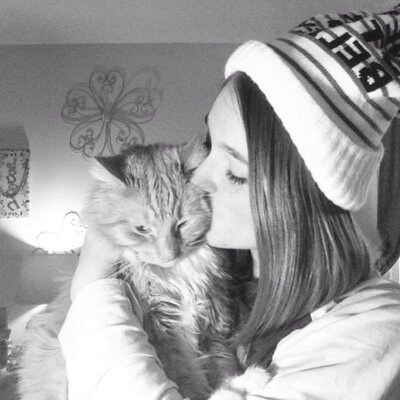 Profile Picture of Julia (@julia_truitt) on Twitter