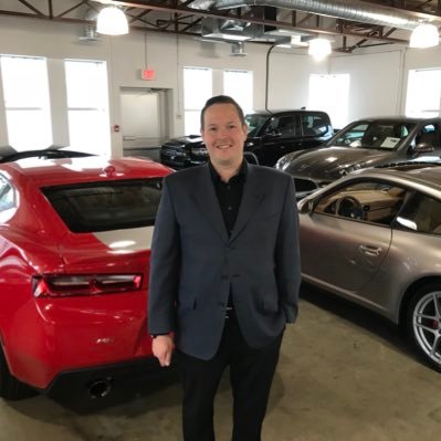 Profile Picture of Kris J Skinner (@krisjskinner) on Twitter