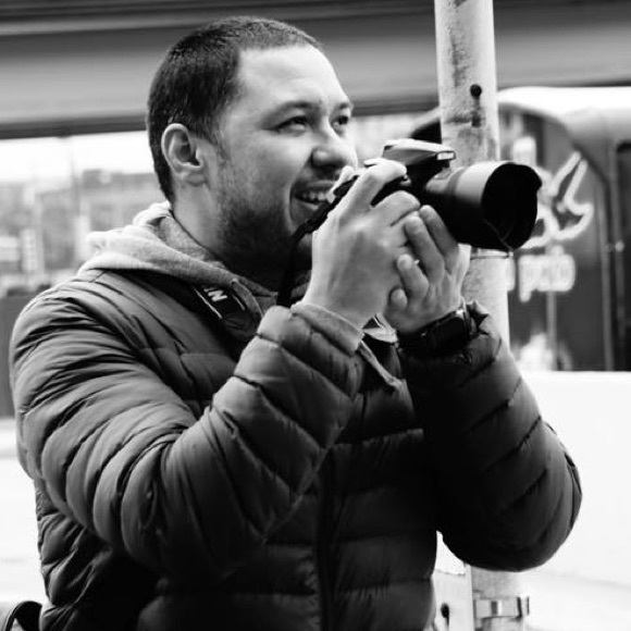 Profile Picture of ! raymond Nieves (@rnieves5) on Poshmark