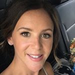 Profile Picture of Louise Stokes (@stokesinteriors) on Instagram