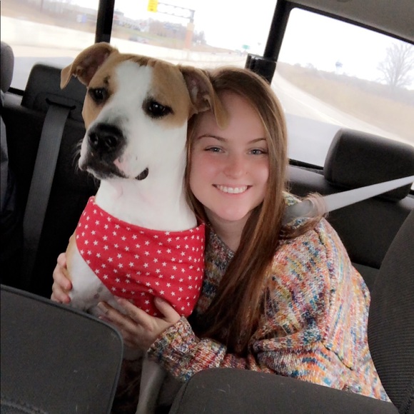 Ashley Marcks - Poshmark Profile Picture of Ashley Marcks (@indigo_marie13) on Poshmark