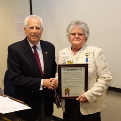 Profile Picture of Cecelia Hicks (@CeceliaHicks18) on Twitter