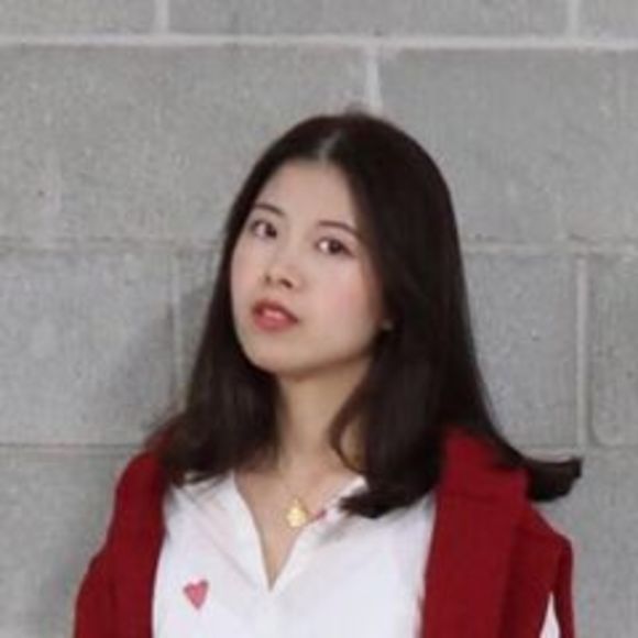 Profile Picture of Tong Lulu (@jiuphy) on Poshmark