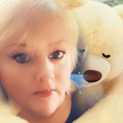 Profile Picture of Tracie Scott (@TracieS90456088) on Twitter