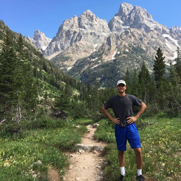 Profile Picture of Andrew Perito (@aperito) on Poshmark