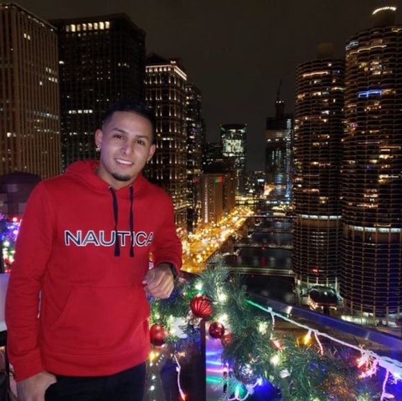 Profile Picture of Carlos raul Basanta (@cbasanta) on Poshmark