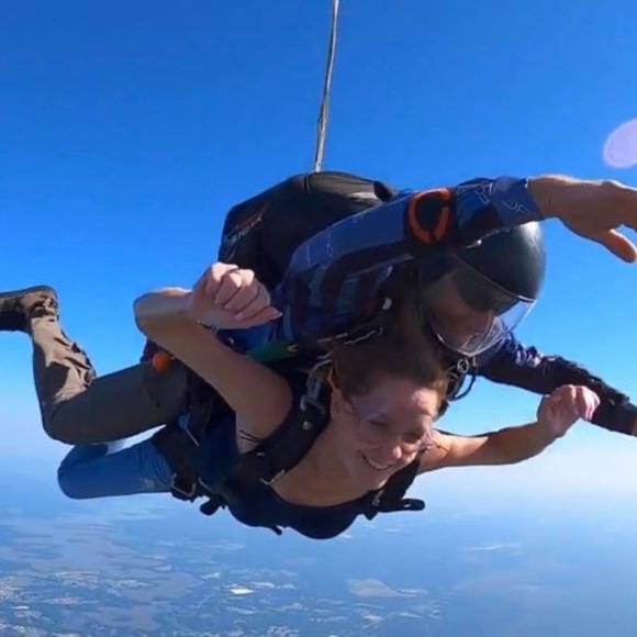 Jessica Warren-gibbs - Poshmark Profile Picture of Jessica Warren-gibbs (@jessicawarre651) on Poshmark