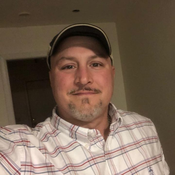 Profile Picture of Johnny Lucas (@@savagesexy) on Tiktok