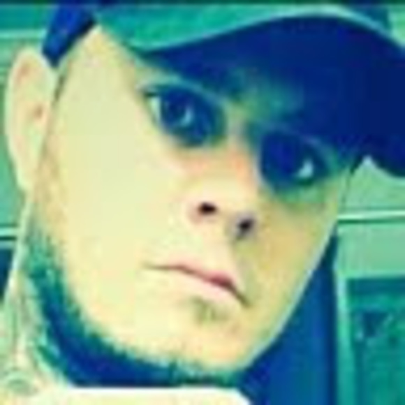 Profile Picture of Ken Anthony (@kenanthony3) on Poshmark