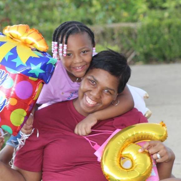 Profile Picture of Ashley Gulley (@agportis) on Poshmark