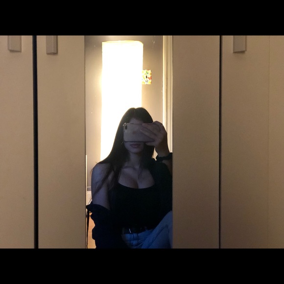 Profile Picture of Tabetha Taber (@tabethataber) on Poshmark