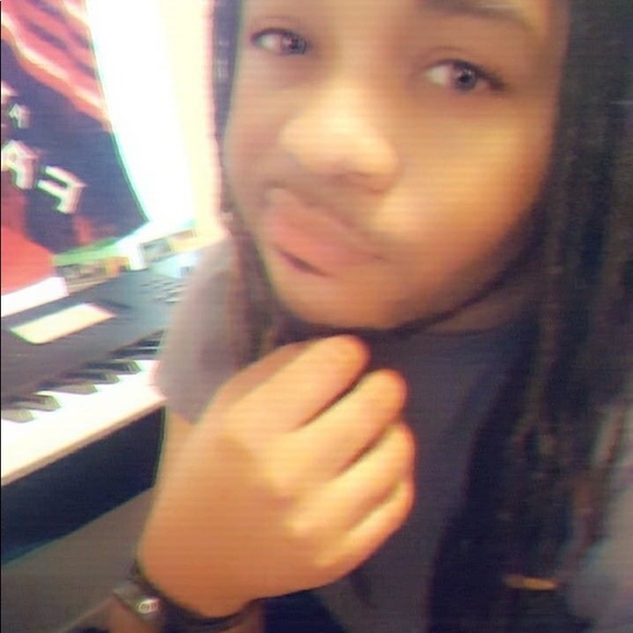 Profile Picture of Pierre Alexander (@yamahsworld) on Poshmark