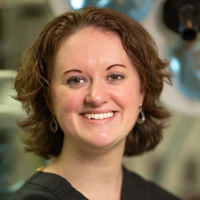 Profile Picture of Lauren Maloney (@medic2erdoc) on Twitter