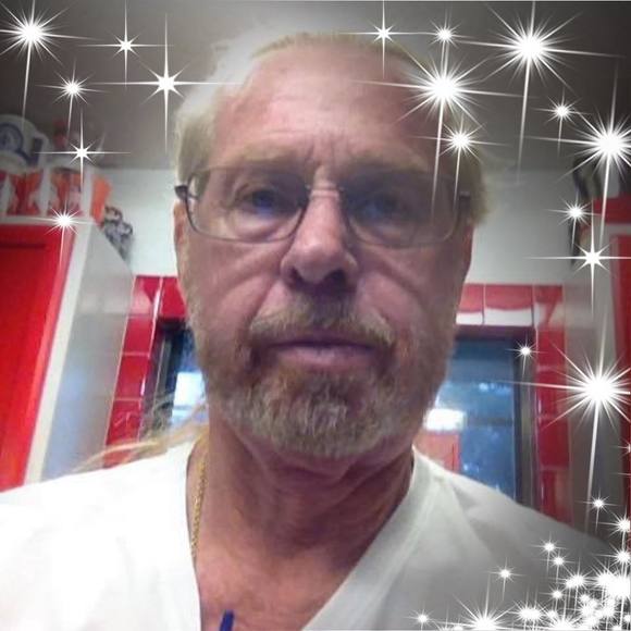 Dave Mcmillen - Poshmark Profile Picture of Dave Mcmillen (@davemc_13) on Poshmark