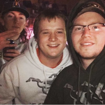 Profile Picture of Austin (@DeckerAustin) on Twitter