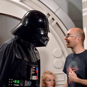 Profile Picture of Chris Hey (@EarlOfTwirl) on Twitter