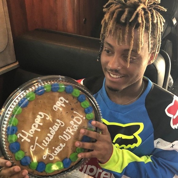 Profile Picture of Patrick Guzman (@juicewrldiskidd) on Poshmark