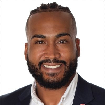 Profile Photo of Earl Thomas Ware Jr (@PontiacEazy) on Twitter