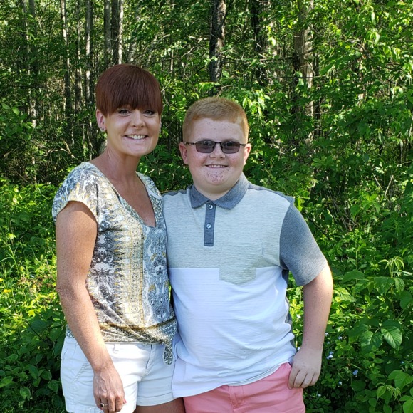 Profile Picture of Melissa Fowler (@melissafowler02) on Poshmark