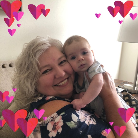 Profile Picture of Melissa Gilboy (@myester2001) on Poshmark