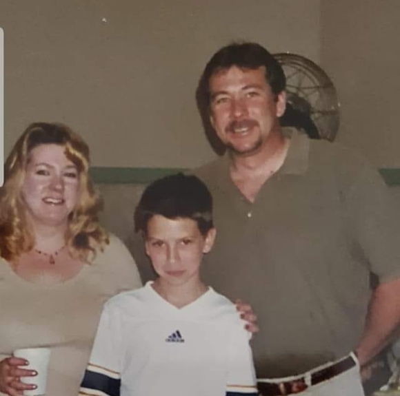 Profile Picture of Justin Hildinger (@jhildinger91) on Poshmark