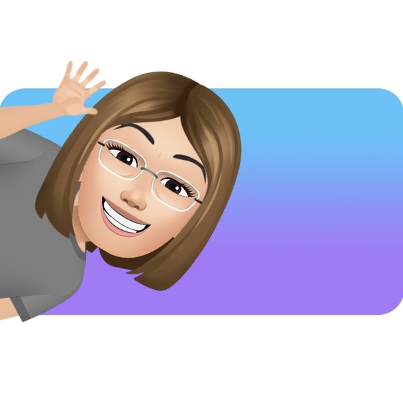 Profile Picture of Paula Berry (@pberryme) on Poshmark