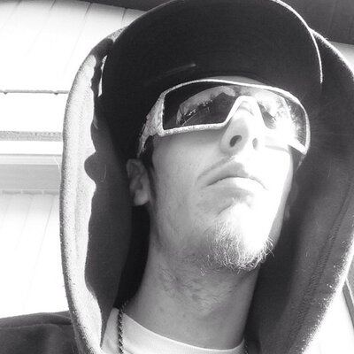 Profile Picture of Zach Knowlton (@yung_dro19) on Twitter