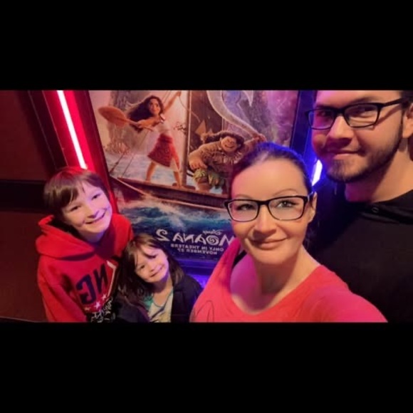 Profile Picture of Chantel Pranzo (@chantelpranzo95) on Poshmark