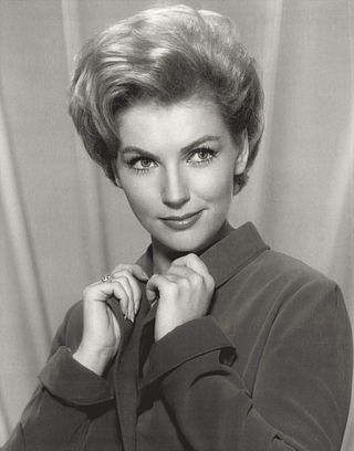 Profile Picture of Joan O'Brienon Wikipedia