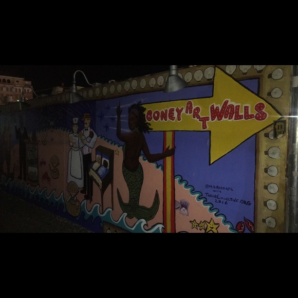 Profile Picture of Ian Dsouza (@scribble35) on Poshmark