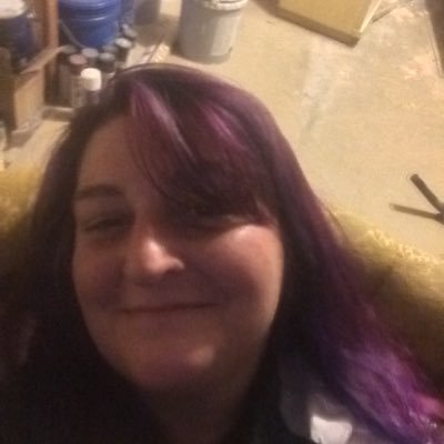 Profile Picture of Tara Leach (@Lukeyssitta) on Twitter