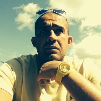 Profile Picture of Jon Mansell (@exboozehound) on Twitter