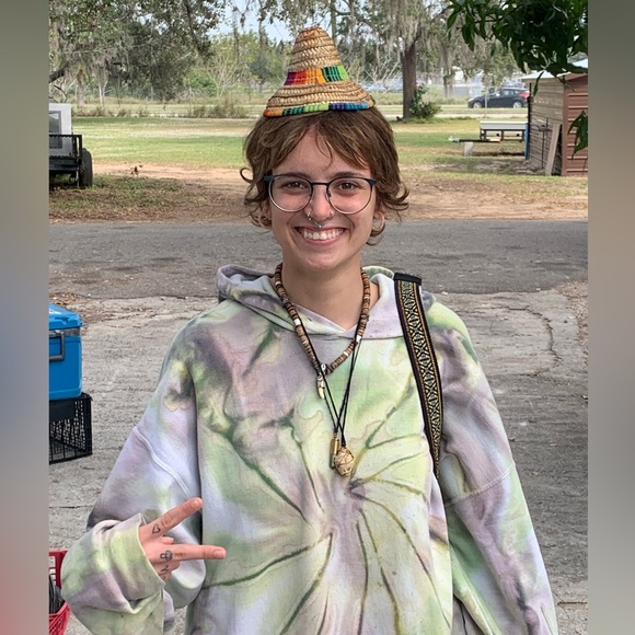 Profile Picture of Jacelyn Anderson (@jsky329) on Poshmark