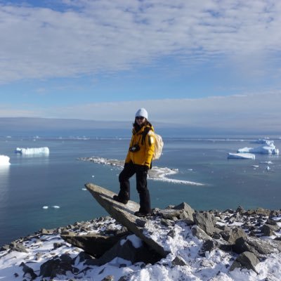 Profile Picture of Cynthia Zeng (@Cynthia8974) on Twitter