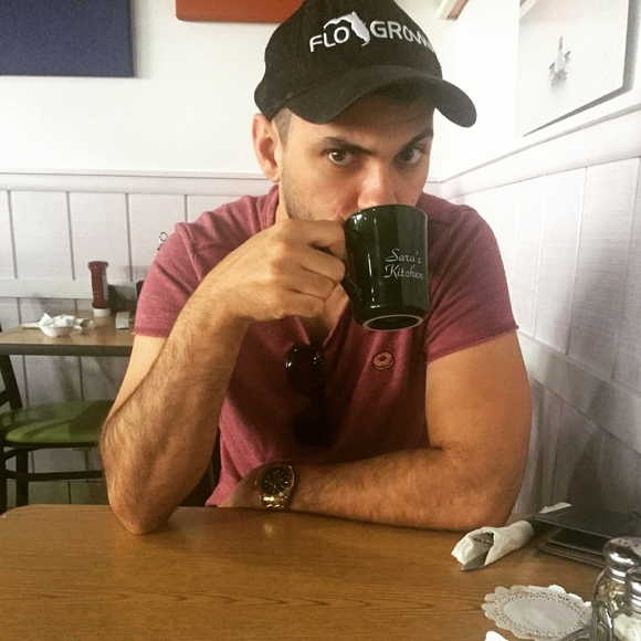 Profile Picture of Joe Salmon (@blackwolf588) on Poshmark