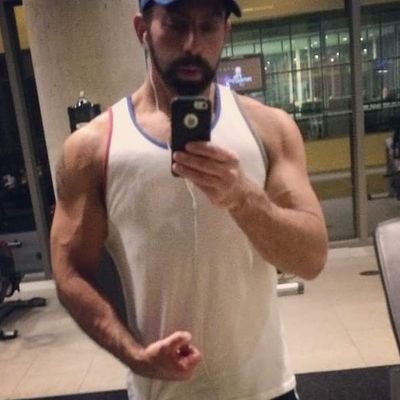 Profile Picture of Chrismartelli (@chrismartelli) on Twitter