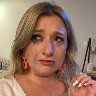 Profile Picture of Peanutbutter&shelly 🤪🤪 (@Mich_Chapin) on Twitter