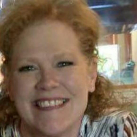 Profile Picture of Karen Nunnelley (@nunnelleyk) on Poshmark