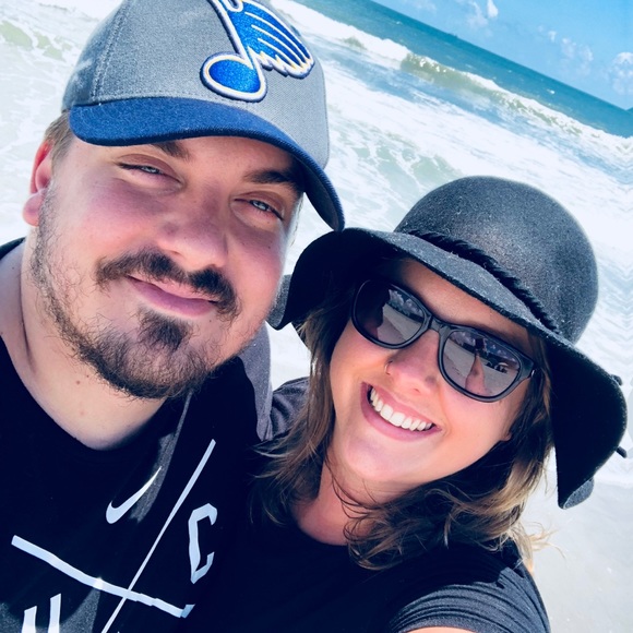 Profile Picture of Kelsey Kabuss (@kelseyk1122) on Poshmark