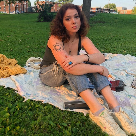 Profile Picture of Autumn Daniel (@autumndanielll) on Poshmark