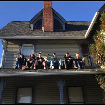 Zach Carver - Twitter Profile Picture of Zach Carver (@zachcarver32) on Twitter