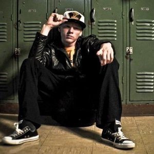 Profile Picture of Leegit (@officialleegit) on Myspace
