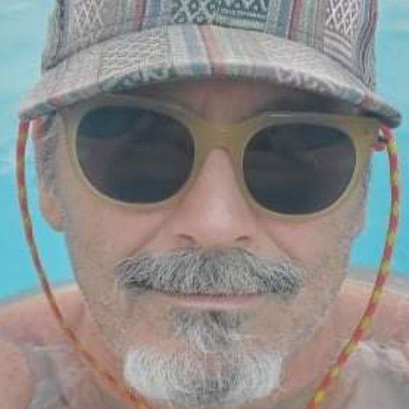 Profile Picture of Stephen Spurgin (@ufo4dinner) on Poshmark