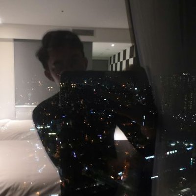 Profile Picture of Julian Gabriel (@juliangabtinaps) on Twitter