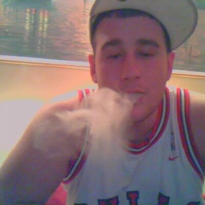 Profile Picture of James Stanfield (@imnotfamous12) on Twitter