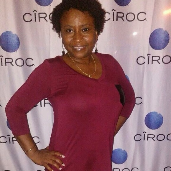 Profile Picture of Maleka Mobley (@malekapooh2) on Poshmark