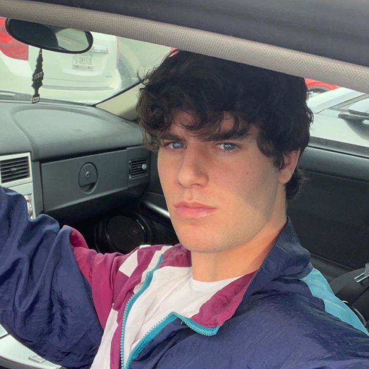 J - Tiktok Profile Picture of J (@jwillvo) on Tiktok