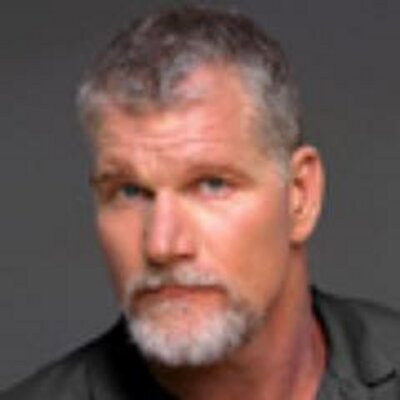 Profile Picture of Robert L Brigance (@19rob00) on Twitter